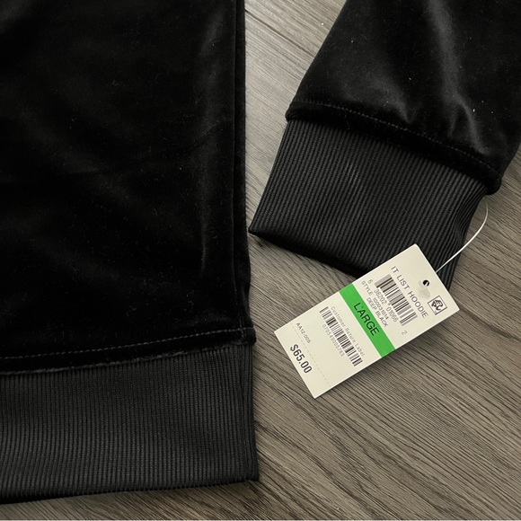 INC International Concept Men’s Velvet/Velour Black Sequins Eagle Sweatshirt New - Picture 4 of 6